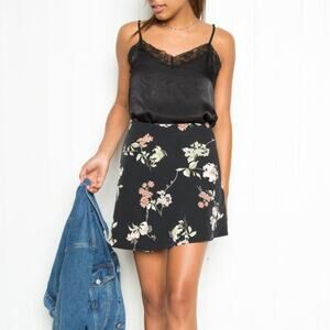 Brandy Melville Floral Print Genevieve Wrap Mini Skirt Size O/S Dark Romantic